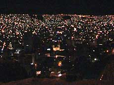 La Paz by night