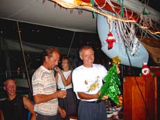 Frode ved at puste juletræet op